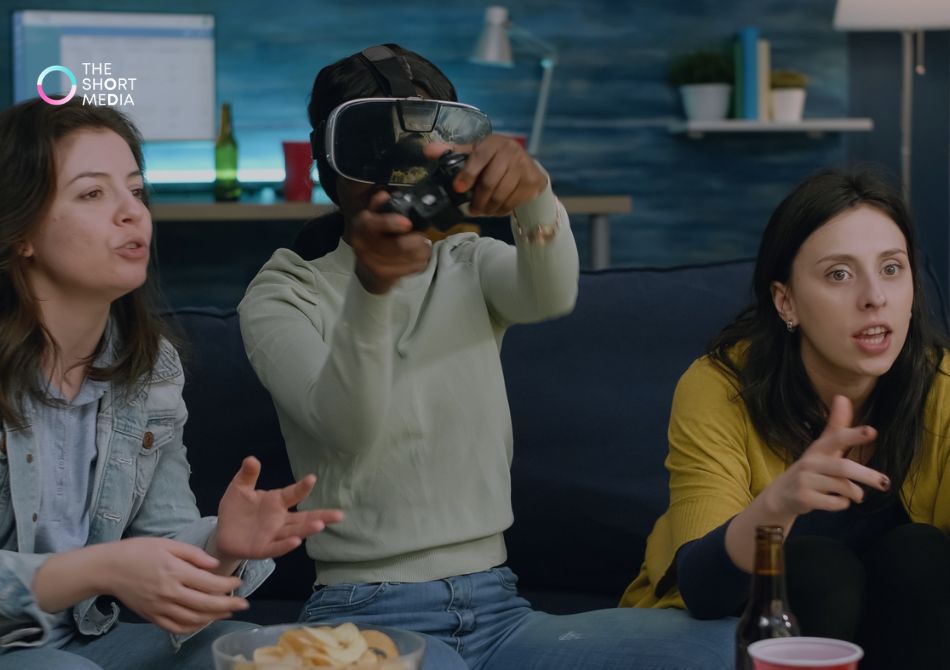 The Science of Hooking Viewers in the First Three Seconds