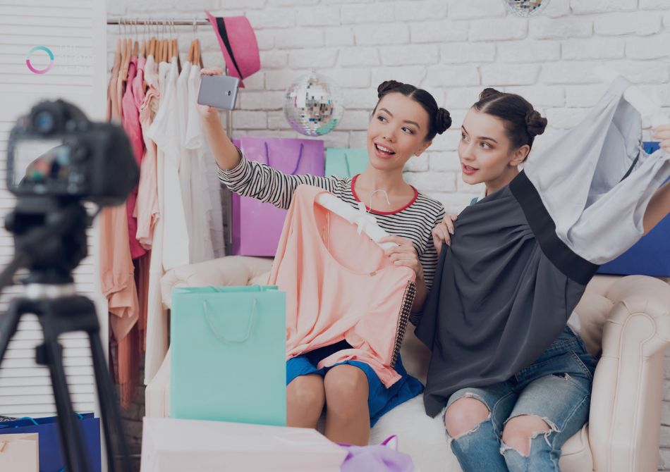 TikTok Shop vs Shopify: Which Sells More in the UK?