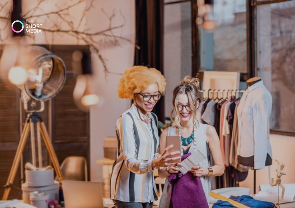 Why Brands Are Investing in Social Shop Strategies